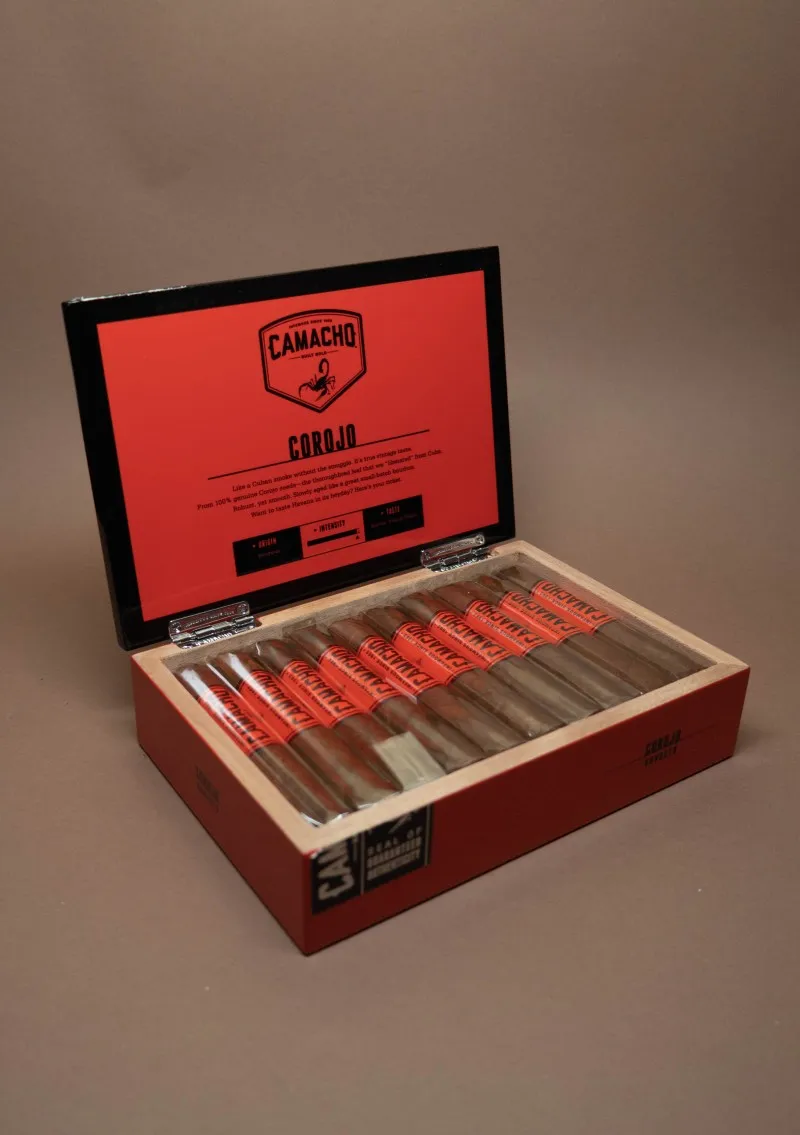 Camacho, Corojo Robusto