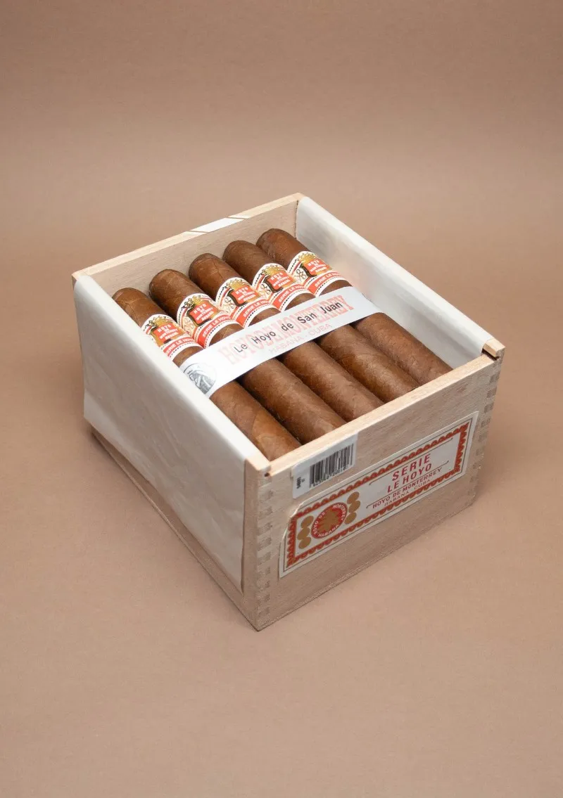 Hoyo de Monterrey, San Juan — alternate view