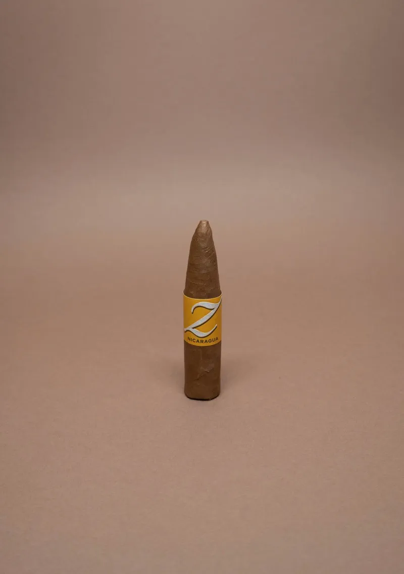 Zino, Nicaragua Short Torpedo — alternate view