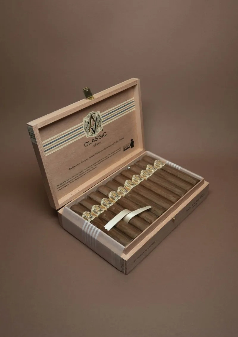 Avo, Classic Robusto