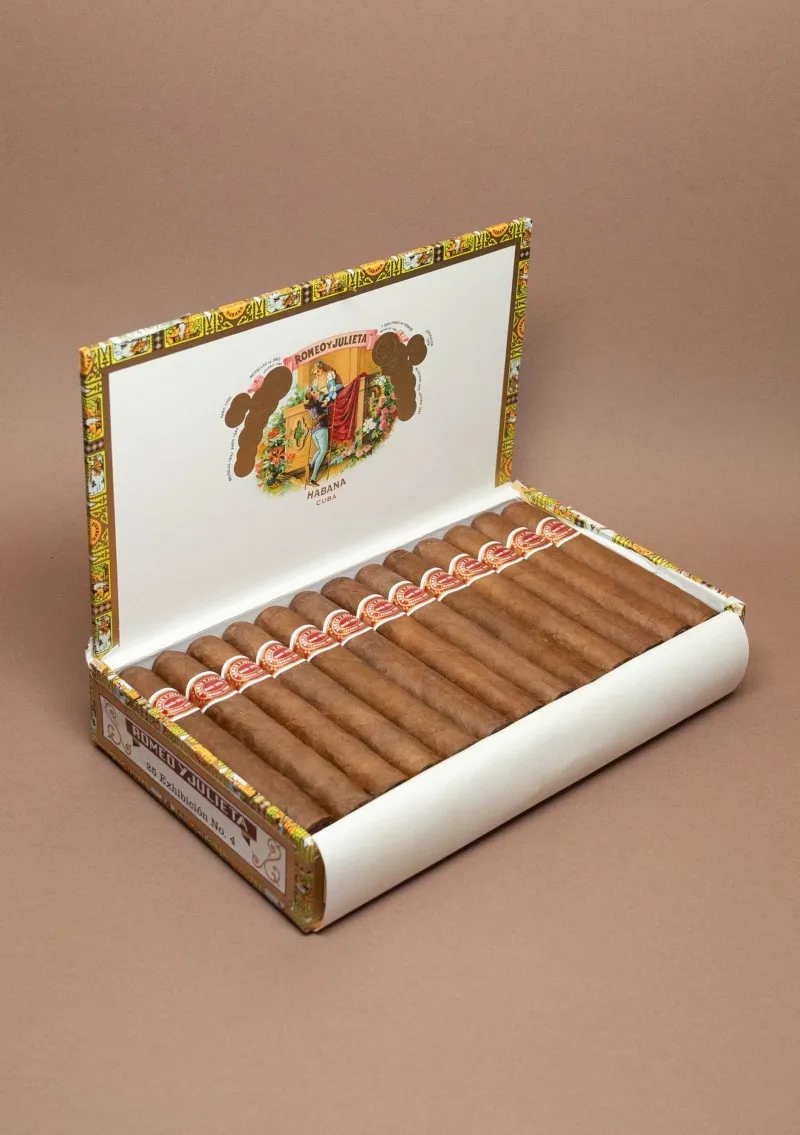 Combo Box - Romeo Y Julieta & Avo Heritage