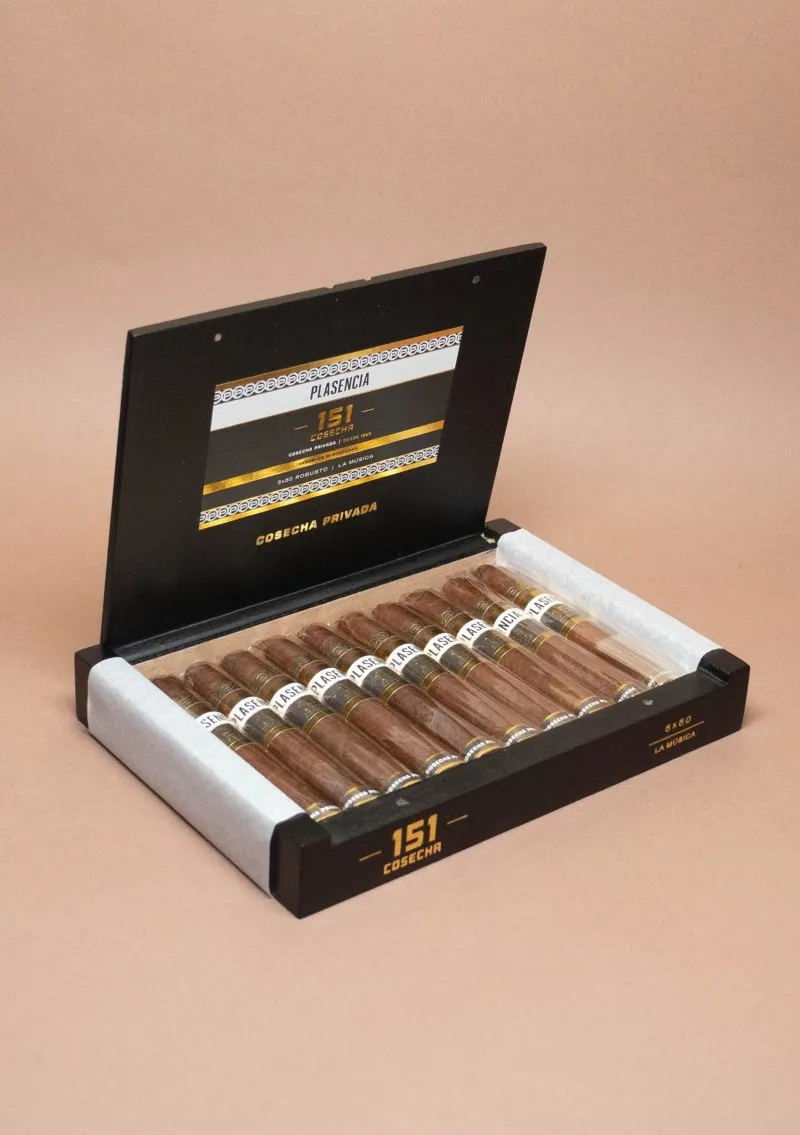 Plasencia, Cosecha 151 La Musica Robusto