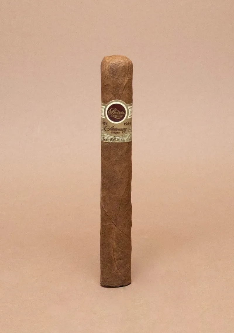 Padron, 1964 Anniversary Imperiales Natural