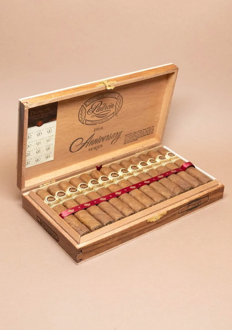 Padron, 1964 Anniversary Principe Natural