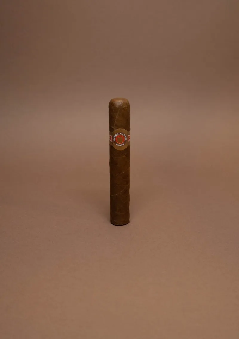 Ramon Allones, Specially Selected